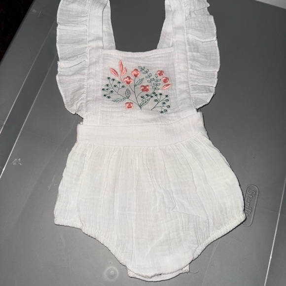 Other - Boutique- White Ruffled Baby Romper with Floral Embroidery NWOT